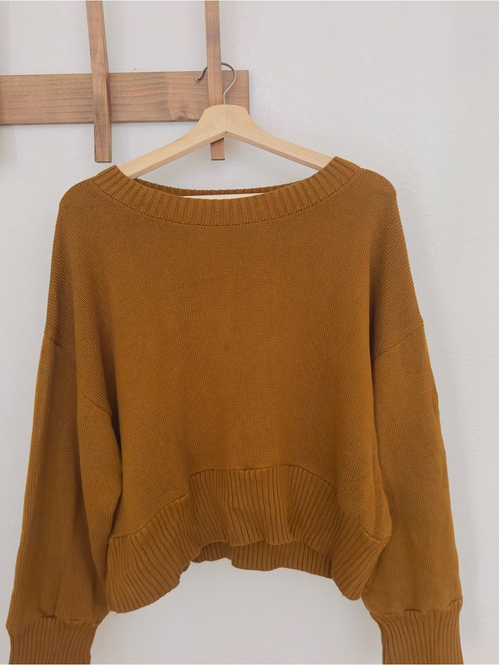 Uncle studios Crewneck Sweater in brown